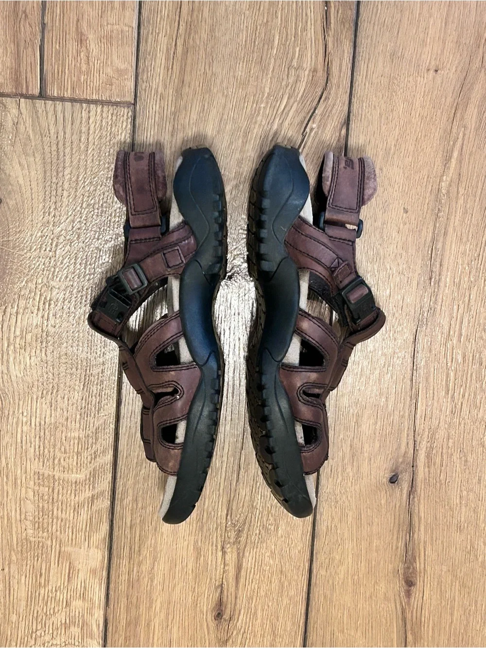 Teva Men's Brown Waterproof Leather Fisherman Strapped Outdoor Sandals Size 11